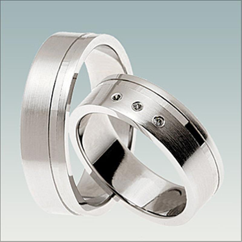 Prstan iz belega zlata BN 147