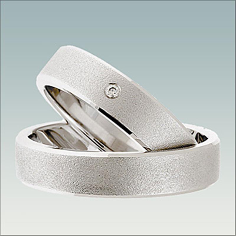 Prstan iz belega zlata BN 218