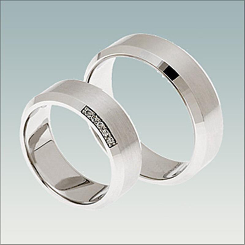 Prstan iz belega zlata BN 234