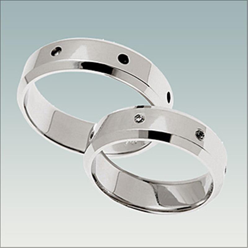 Prstan iz belega zlata BN 242