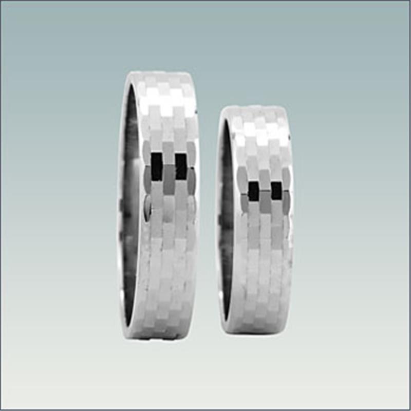 Poročni prstan iz belega zlata M 457