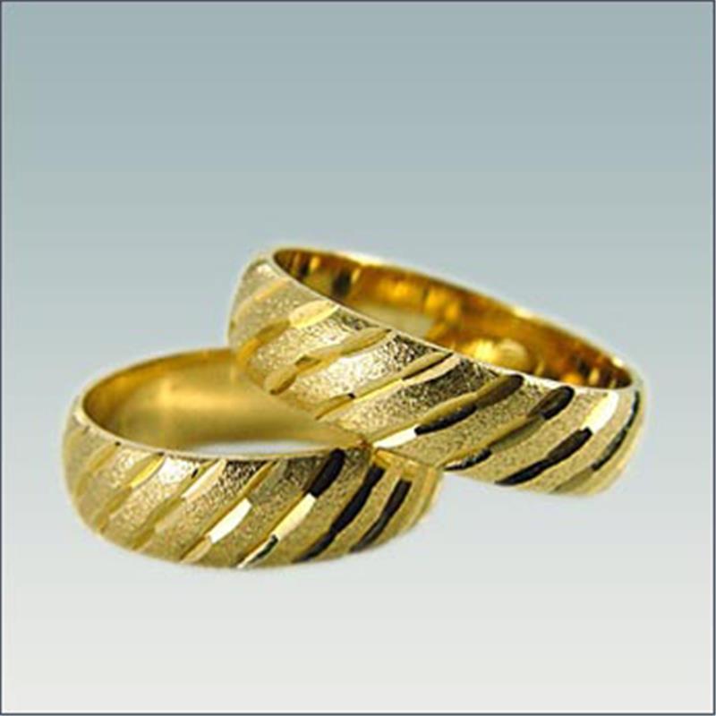 Poročni prstan iz rumenega zlata M 105