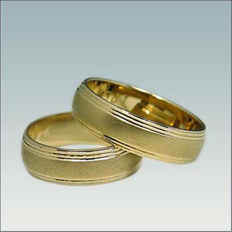 Poročni prstan iz rumenega zlata M 381