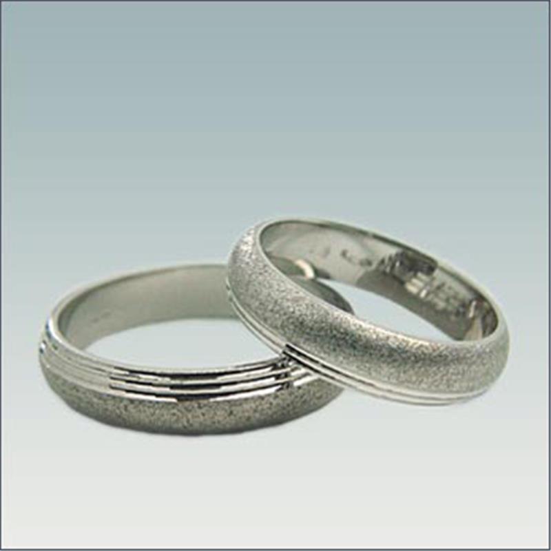 Poročni prstan iz belega zlata M 383a
