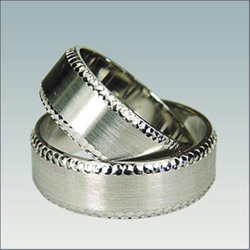 Poročni prstan iz belega zlata M 441